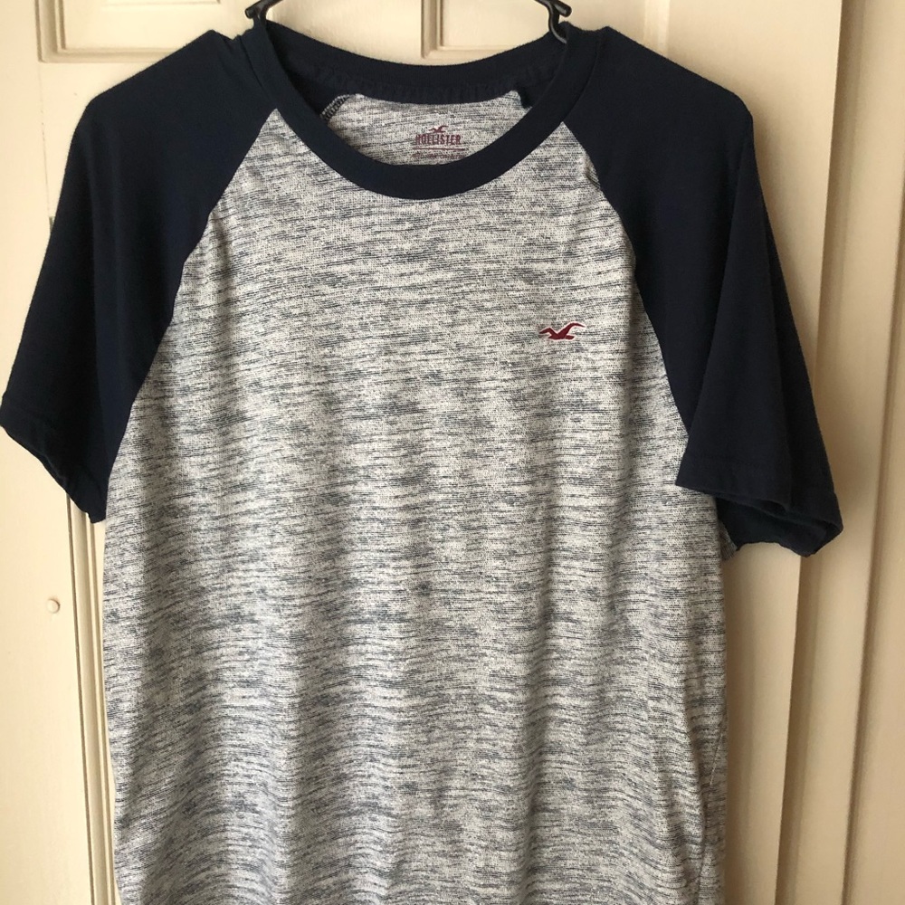 Hollister T-shirt